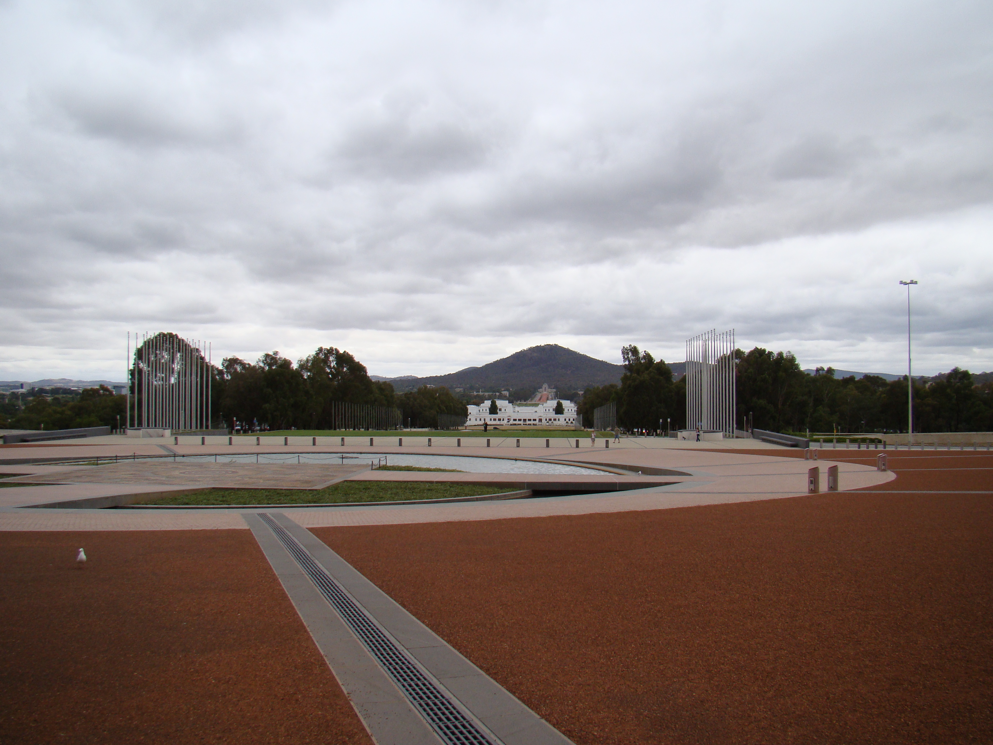 Picture of the forecourt of Parliament House Canberra
