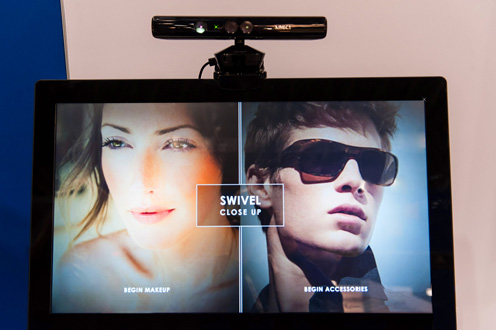 Swivel Close-Up, a Kinect for Windows-based kiosk from FaceCake, lets customers visualize themselves 