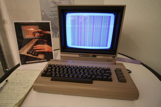 Commodore_64_540x359