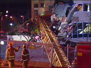 Construction crane collapses, killing one in downtown Bellevue