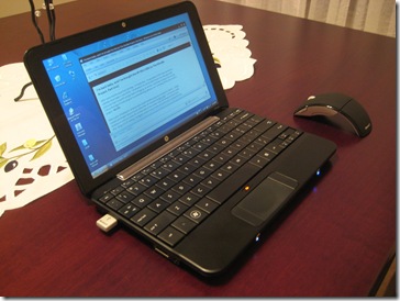 HP Mini 1000 and Microsoft Arc in action mode